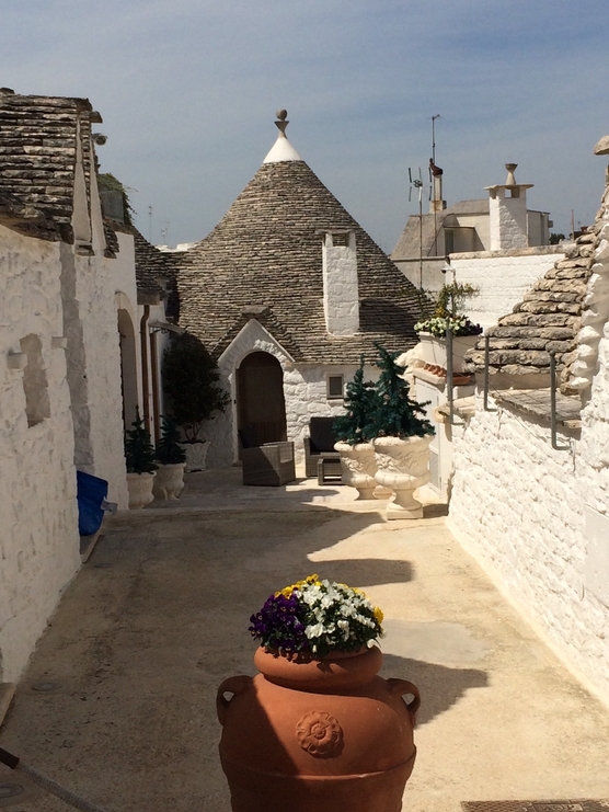 trulli in alberobello